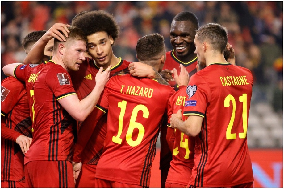 Cầu thủ Bỉ đổ lỗi cho nhau vì kết quả thua bạc nhược